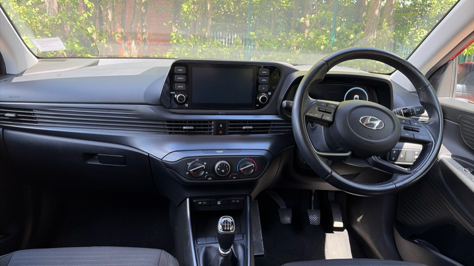 Hyundai i20 1.0T GDi 48V MHD SE Connect 5dr Petrol Hatchback - Image 10
