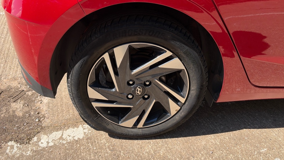 Hyundai i20 1.0T GDi 48V MHD SE Connect 5dr Petrol Hatchback - Image 20