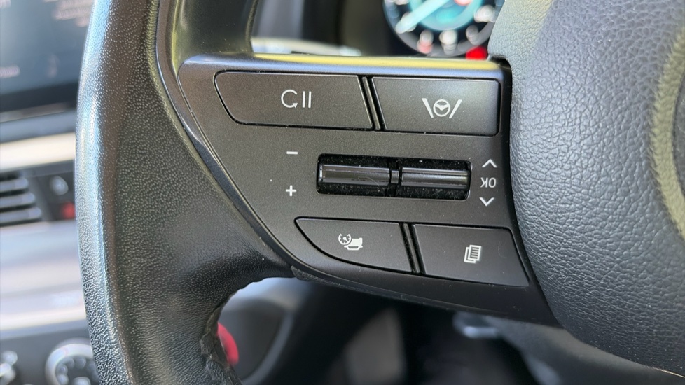 Hyundai i20 1.0T GDi 48V MHD SE Connect 5dr Petrol Hatchback - Image 26