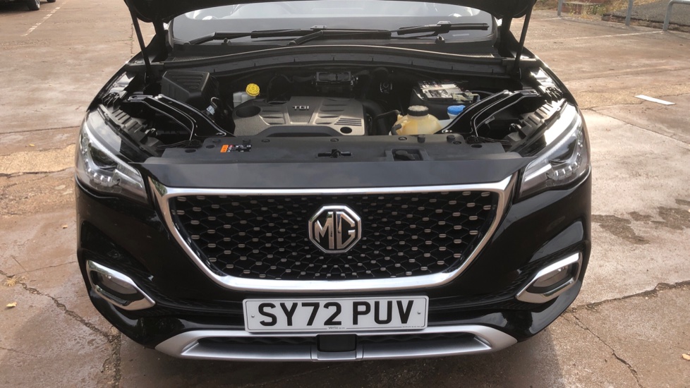 MG HS 1.5 T-GDI Excite 5dr DCT Petrol Hatchback - Image 8