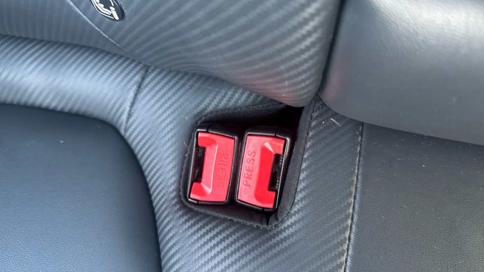 MG ZS 115kW Trophy Connect EV Long Range73kWh 5dr Auto Electric Hatchback - Image 16