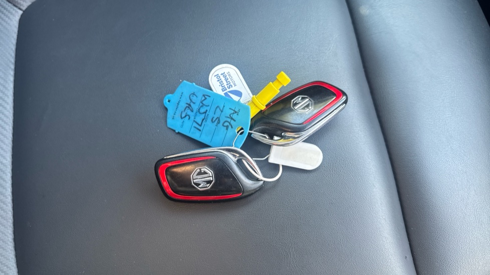MG ZS 115kW Trophy Connect EV Long Range73kWh 5dr Auto Electric Hatchback - Image 18