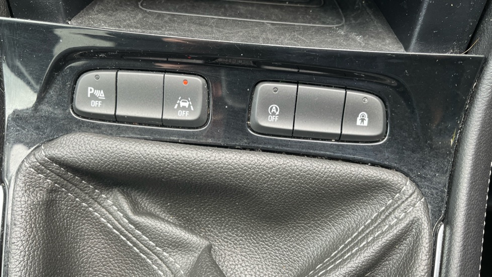 Vauxhall Grandland 1.2 Turbo GS 5dr Petrol Hatchback - Image 22