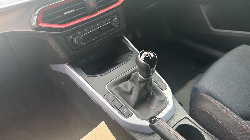 SEAT Arona 1.0 TSI 110 FR 5dr Petrol Hatchback - Image 13
