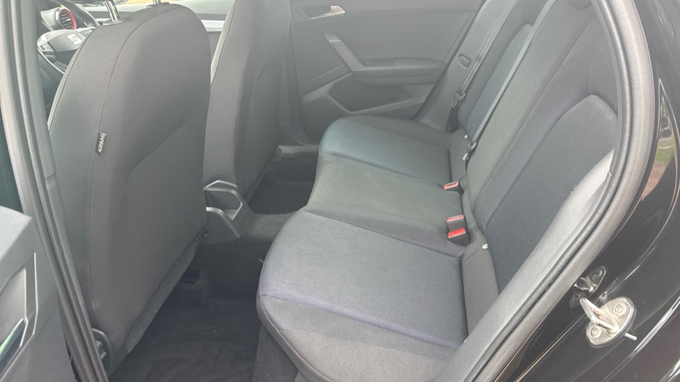 SEAT Arona 1.0 TSI 110 FR 5dr Petrol Hatchback - Image 16