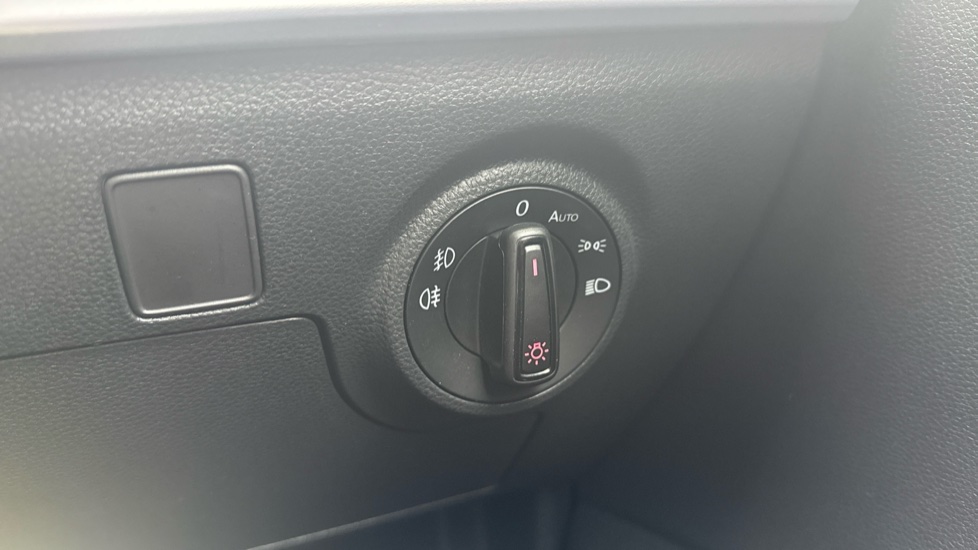 SEAT Arona 1.0 TSI 110 FR 5dr Petrol Hatchback - Image 24