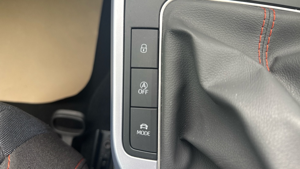 SEAT Arona 1.0 TSI 110 FR 5dr Petrol Hatchback - Image 29