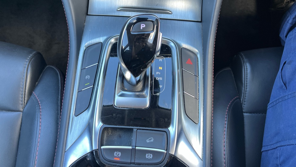 MG HS 1.5 T-GDI Excite 5dr DCT Petrol Hatchback - Image 23