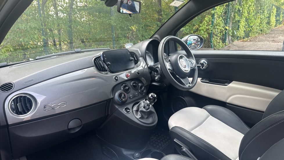 Fiat 500 1.0 Mild Hybrid Dolcevita [Part Leather] 3dr Petrol Hatchback - Image 9