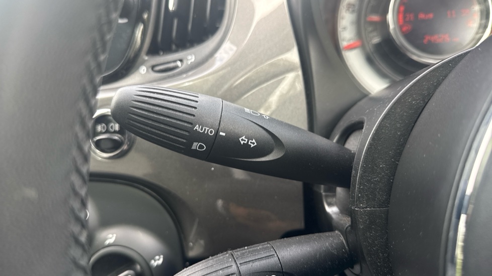 Fiat 500 1.0 Mild Hybrid Dolcevita [Part Leather] 3dr Petrol Hatchback - Image 27