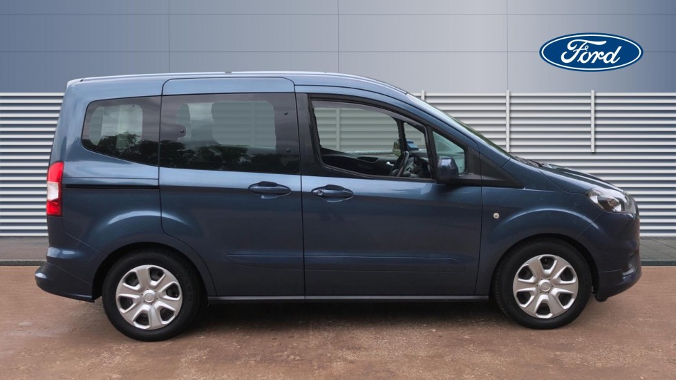 Ford Tourneo Courier 1.0 EcoBoost Zetec 5dr Petrol Estate - Image 5