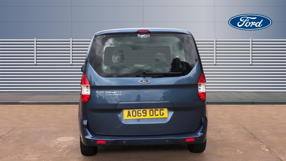 Ford Tourneo Courier 1.0 EcoBoost Zetec 5dr Petrol Estate - Image 6