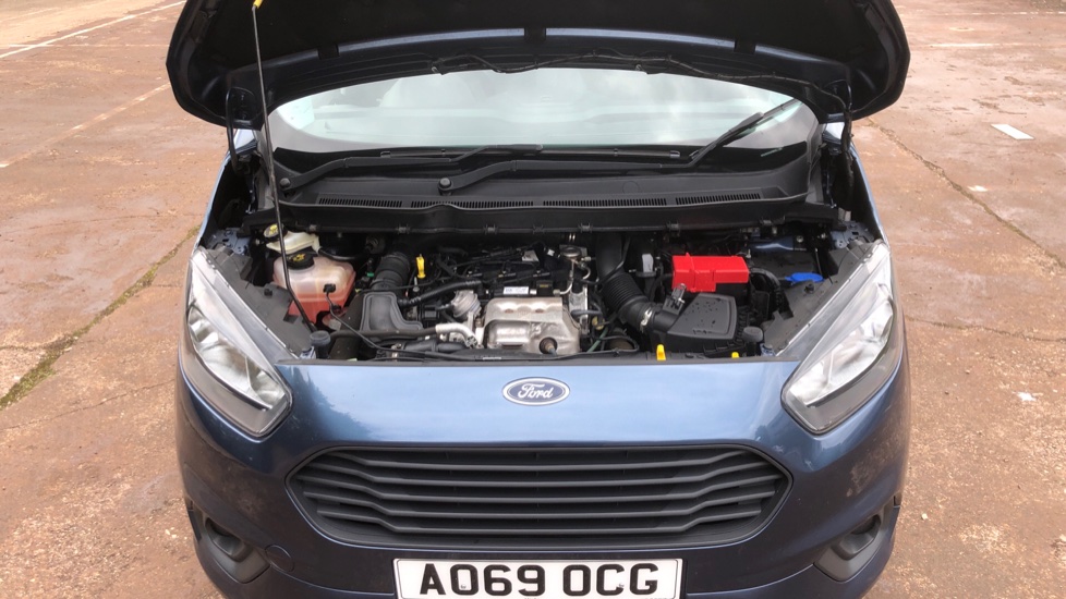 Ford Tourneo Courier 1.0 EcoBoost Zetec 5dr Petrol Estate - Image 8