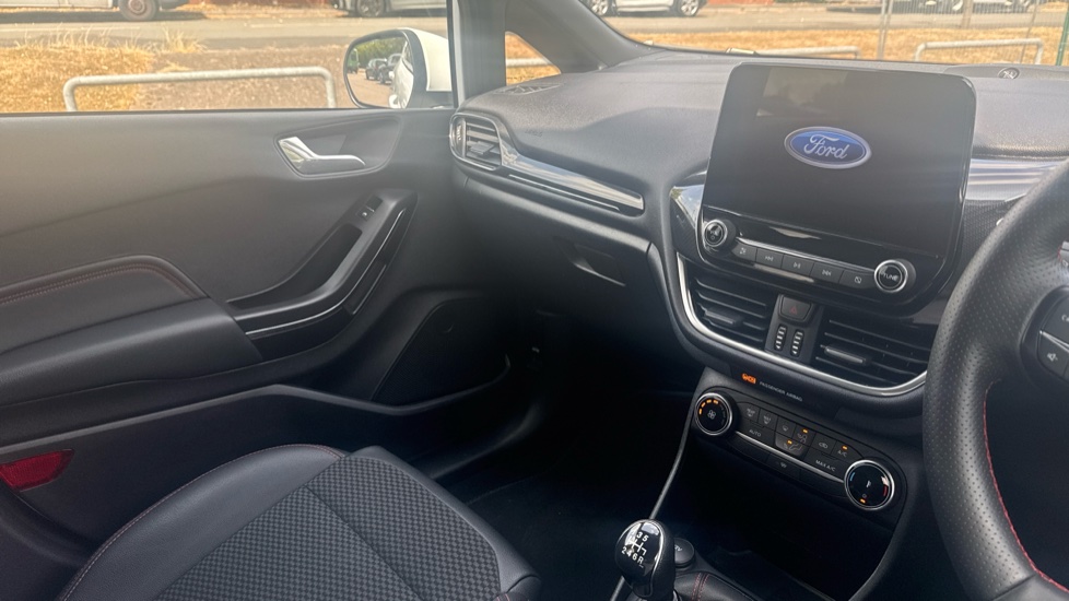 Ford Fiesta 1.0 EcoBoost Hybrid mHEV 155 ST-Line X Edition 5dr Petrol Hatchback - Image 14