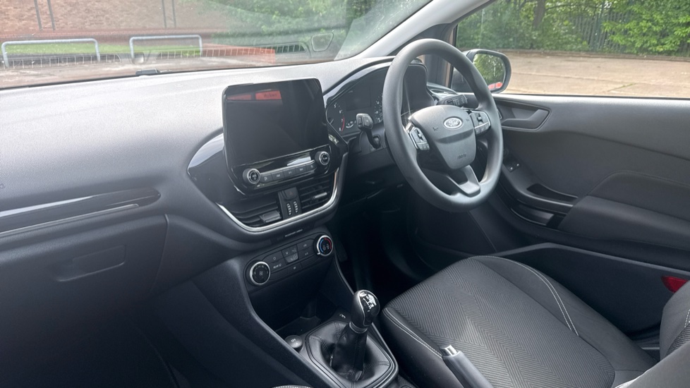 Ford Fiesta 1.1 Trend 5dr Petrol Hatchback - Image 9