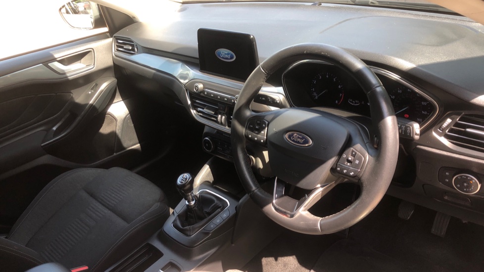 Ford Focus 1.0 EcoBoost 125 Active 5dr Petrol Hatchback - Image 11