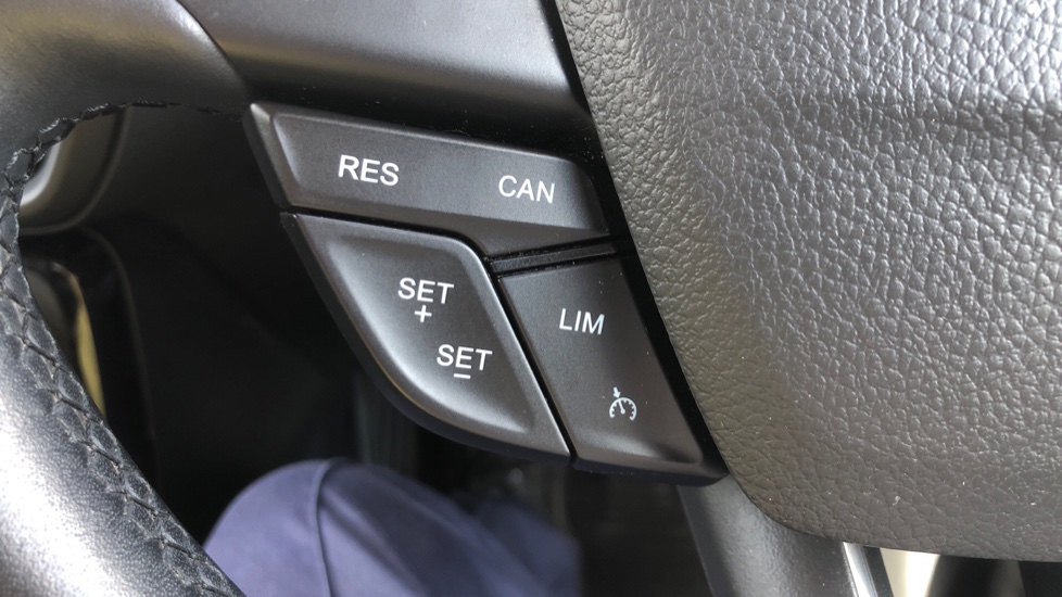 Ford EcoSport 1.0 EcoBoost 125 Active 5dr Petrol Hatchback - Image 25
