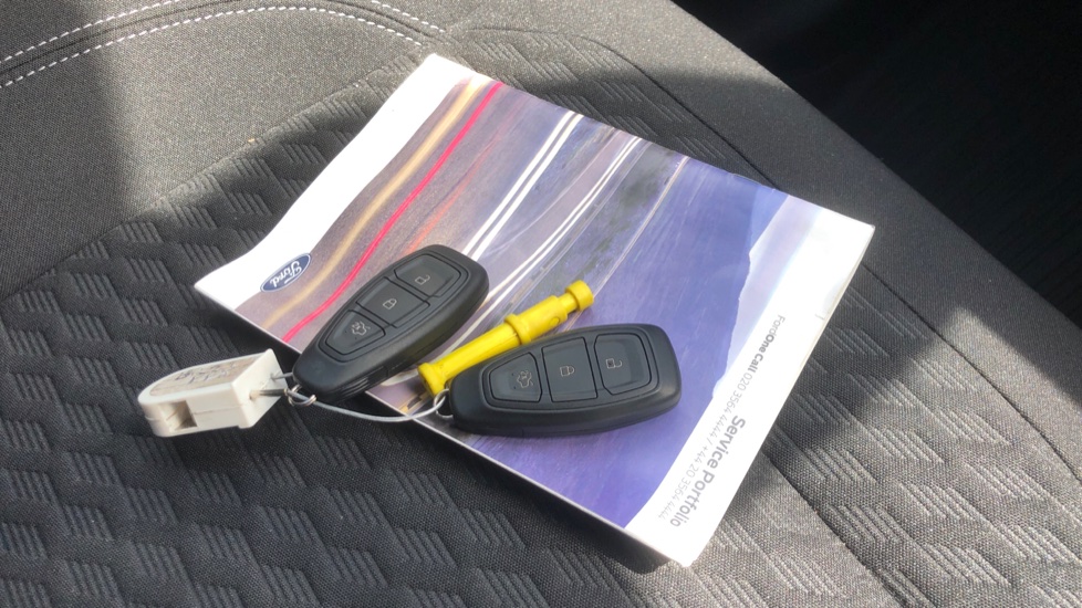 Ford Fiesta 1.0 EcoBoost Titanium 5dr Petrol Hatchback - Image 19
