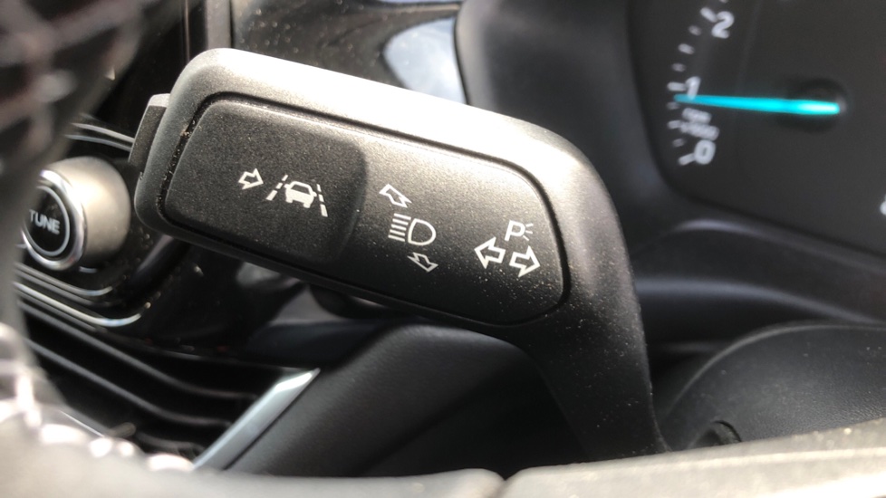 Ford Fiesta 1.0 EcoBoost Titanium 5dr Petrol Hatchback - Image 27