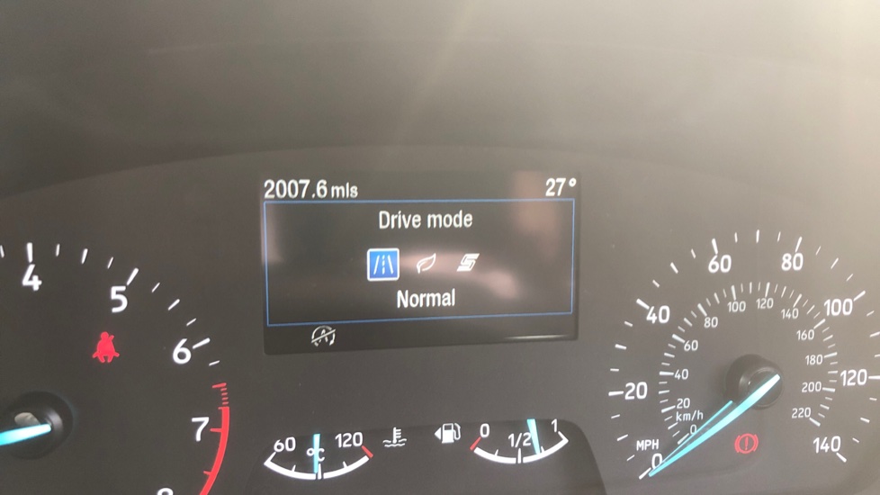Ford Fiesta 1.0 EcoBoost Titanium 5dr Petrol Hatchback - Image 31