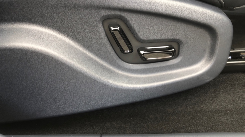 Geely Ex5 160kW Max 60kWh 5dr Auto Electric Estate - Image 38
