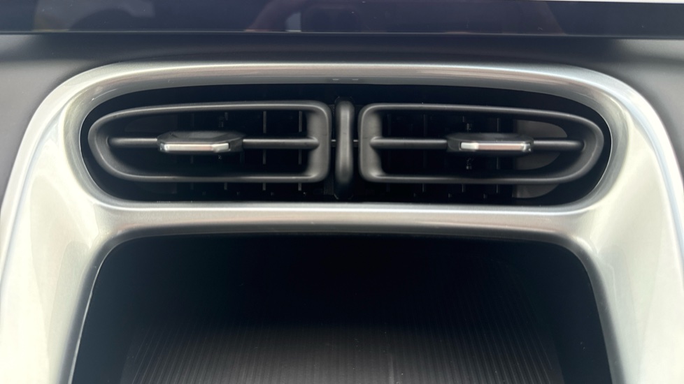 Geely Ex2 85kW Max 47kWh 5dr Auto Electric Hatchback - Image 24