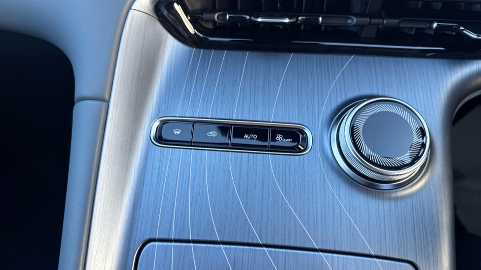 Geely Ex5 160kW Ultra 68kWh 5dr Auto Electric Estate - Image 40