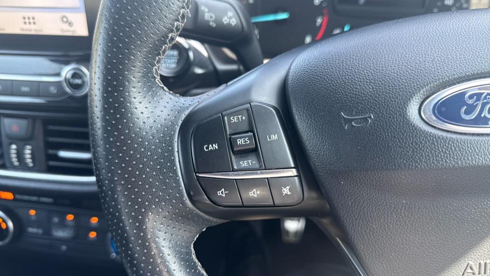 Ford Fiesta 1.0 EcoBoost ST-Line 3dr Petrol Hatchback - Image 21