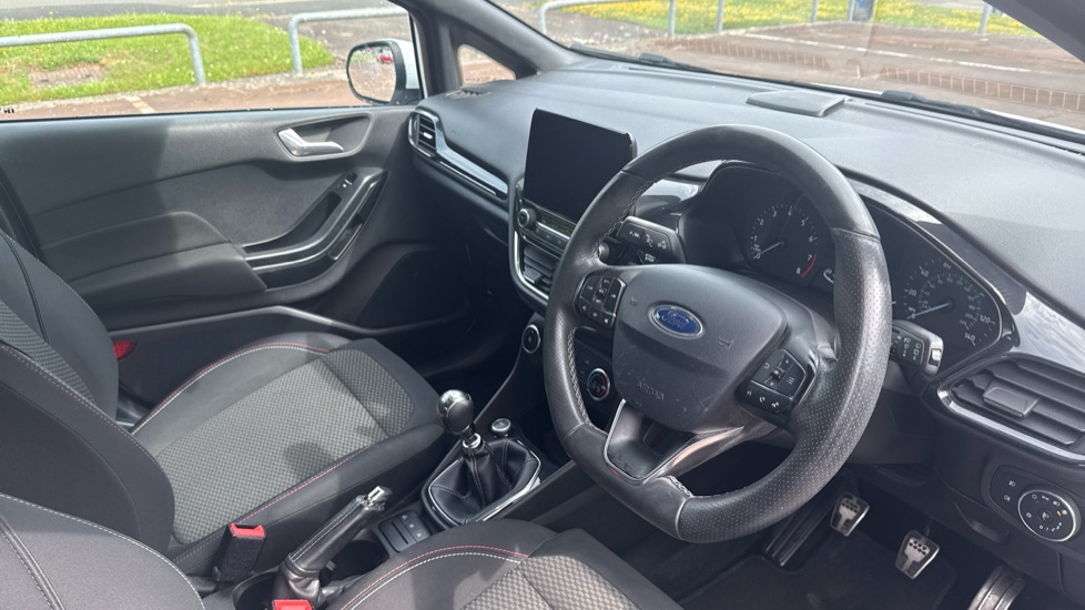 Ford Fiesta 1.0 EcoBoost 140 ST-Line 5dr Petrol Hatchback - Image 11