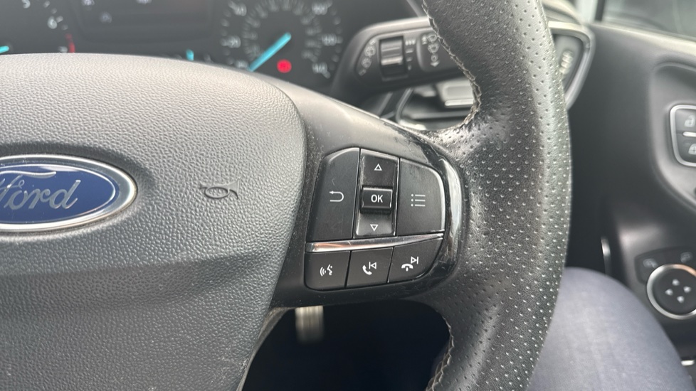 Ford Fiesta 1.0 EcoBoost 140 ST-Line 5dr Petrol Hatchback - Image 22