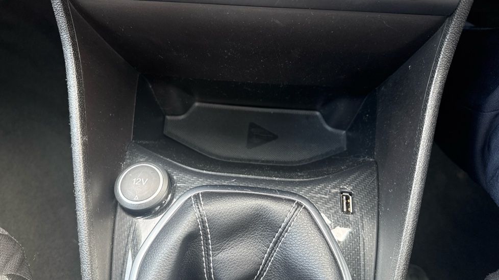 Ford Fiesta 1.0 EcoBoost 140 ST-Line 5dr Petrol Hatchback - Image 26