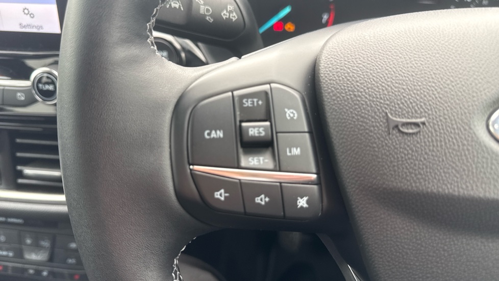 Ford Fiesta 1.0 EcoBoost Titanium 5dr Petrol Hatchback - Image 24