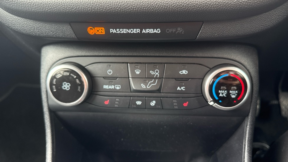 Ford Fiesta 1.0 EcoBoost Titanium 5dr Petrol Hatchback - Image 26