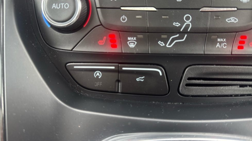 Ford Kuga 1.5 TDCi Titanium X 5dr 2WD Diesel Estate - Image 24
