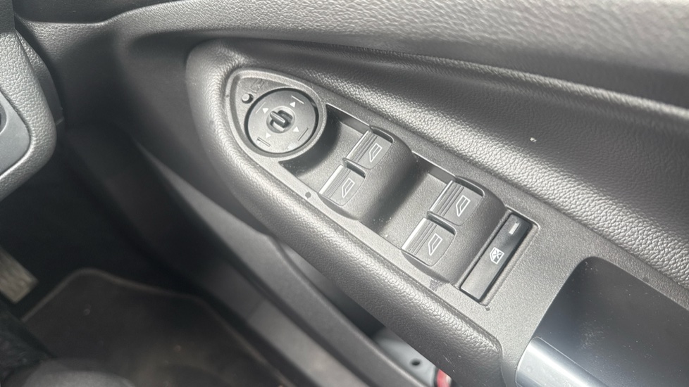 Ford Kuga 1.5 TDCi Titanium X 5dr 2WD Diesel Estate - Image 30