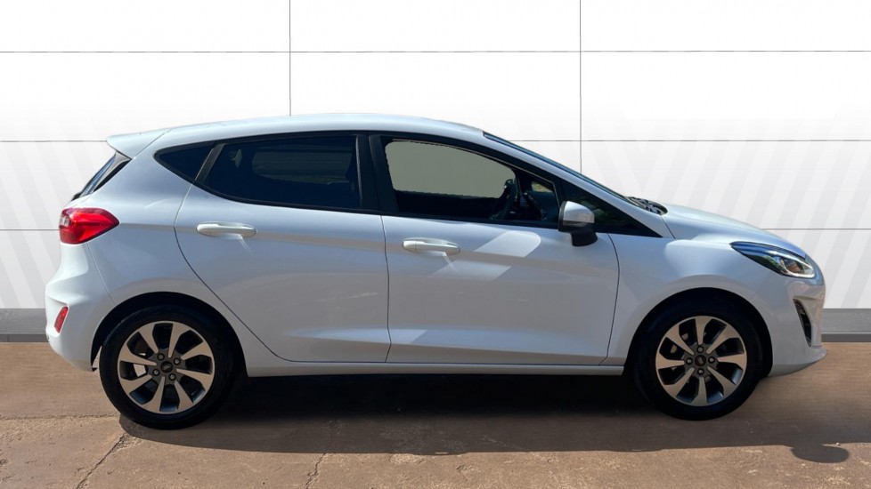 Ford Fiesta 1.1 75 Trend 5dr Petrol Hatchback - Image 5