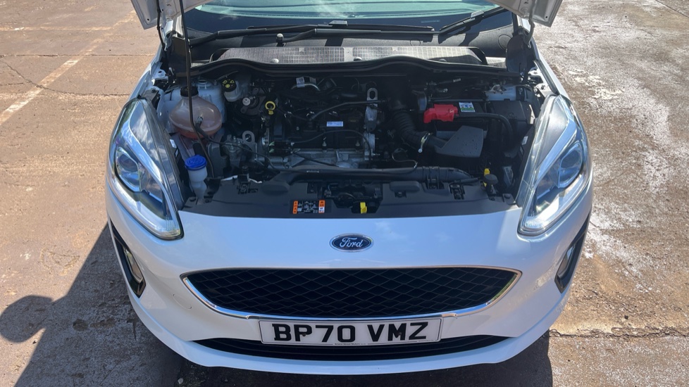 Ford Fiesta 1.1 75 Trend 5dr Petrol Hatchback - Image 8