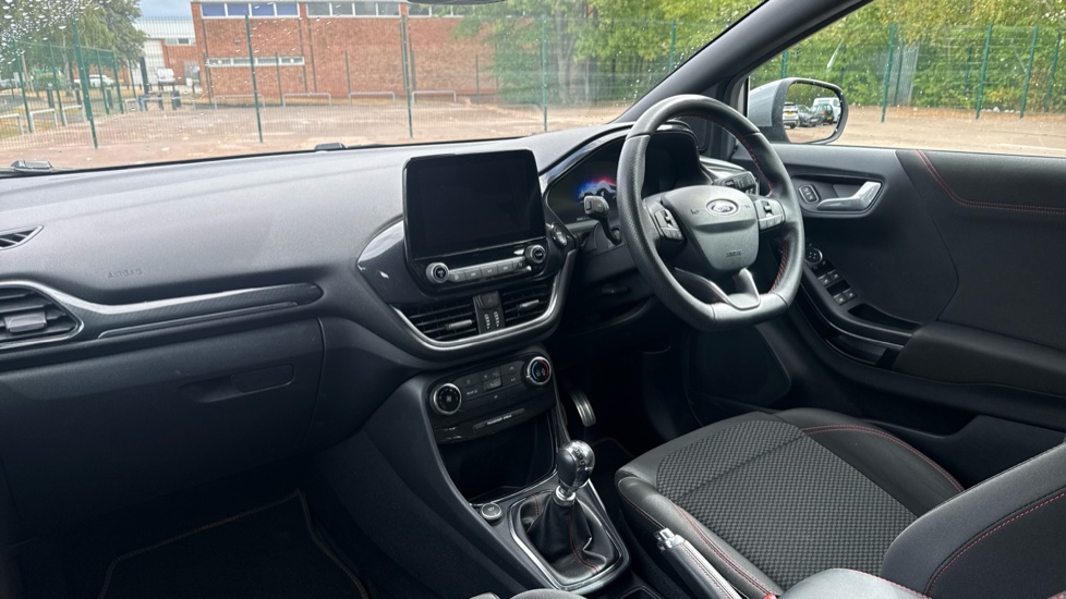 Ford Puma 1.0 EcoBoost Hybrid mHEV ST-Line 5dr Petrol Hatchback - Image 9