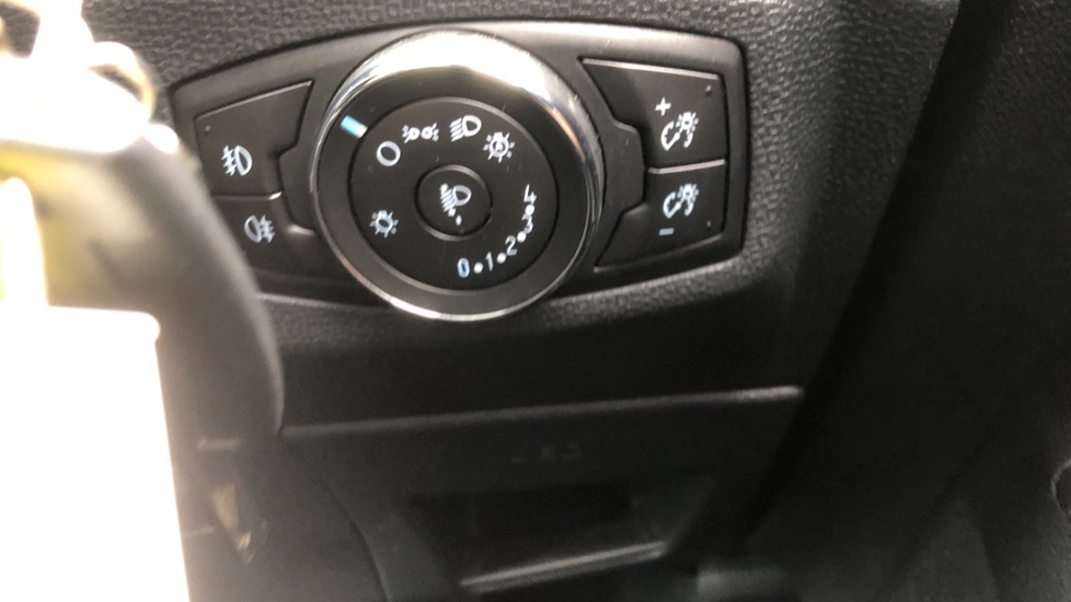 Ford EcoSport 1.0 EcoBoost 125 Titanium 5dr Petrol Hatchback - Image 26