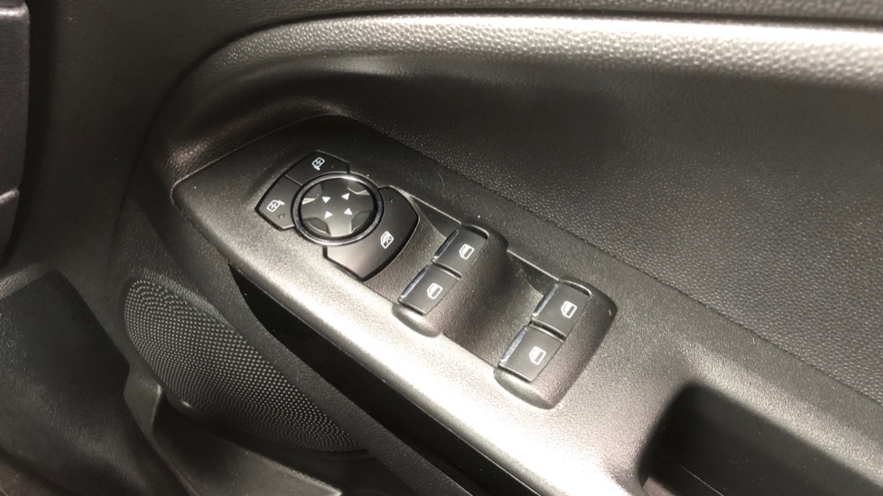 Ford EcoSport 1.0 EcoBoost 125 Titanium 5dr Petrol Hatchback - Image 27