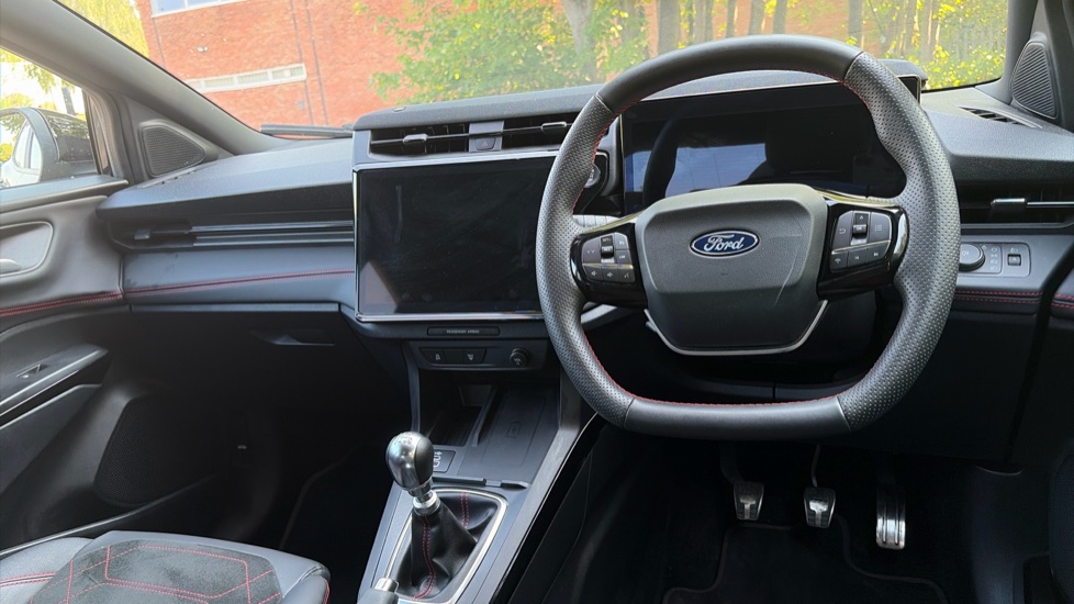 Ford Puma 1.0 EcoBoost Hybrid mHEV ST-Line X 5dr Petrol Hatchback - Image 11