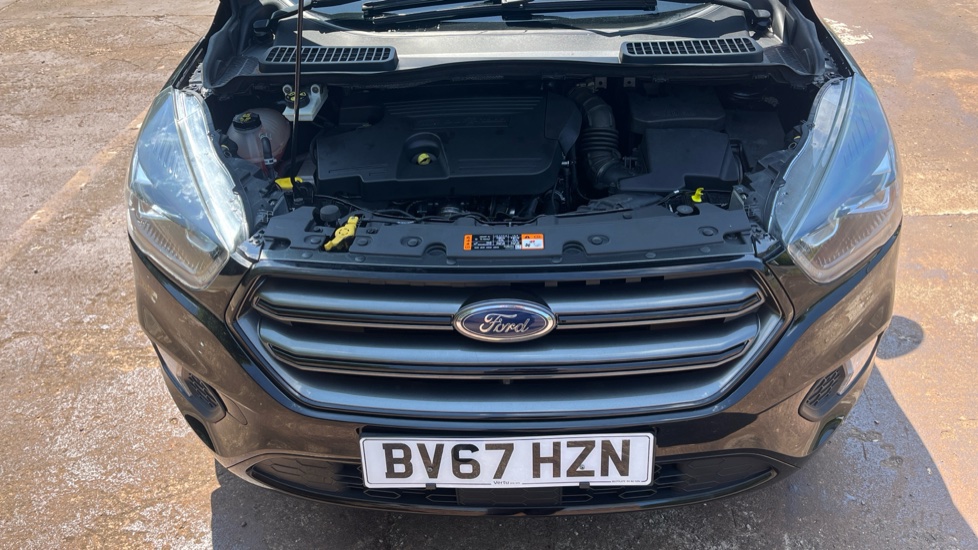 Ford Kuga 2.0 TDCi ST-Line 5dr 2WD Diesel Estate - Image 8