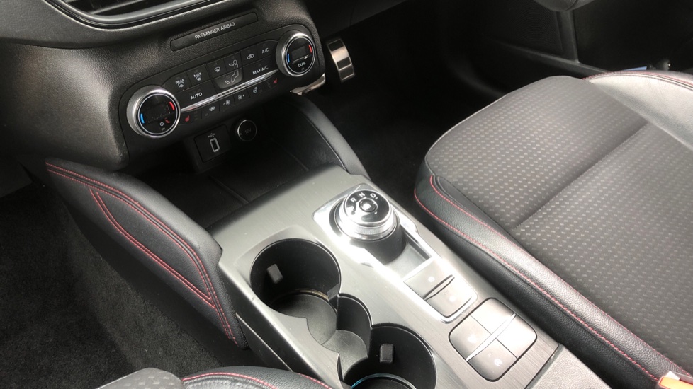 Ford Focus 1.0 EcoBoost 125 ST-Line X 5dr Auto Petrol Hatchback - Image 13