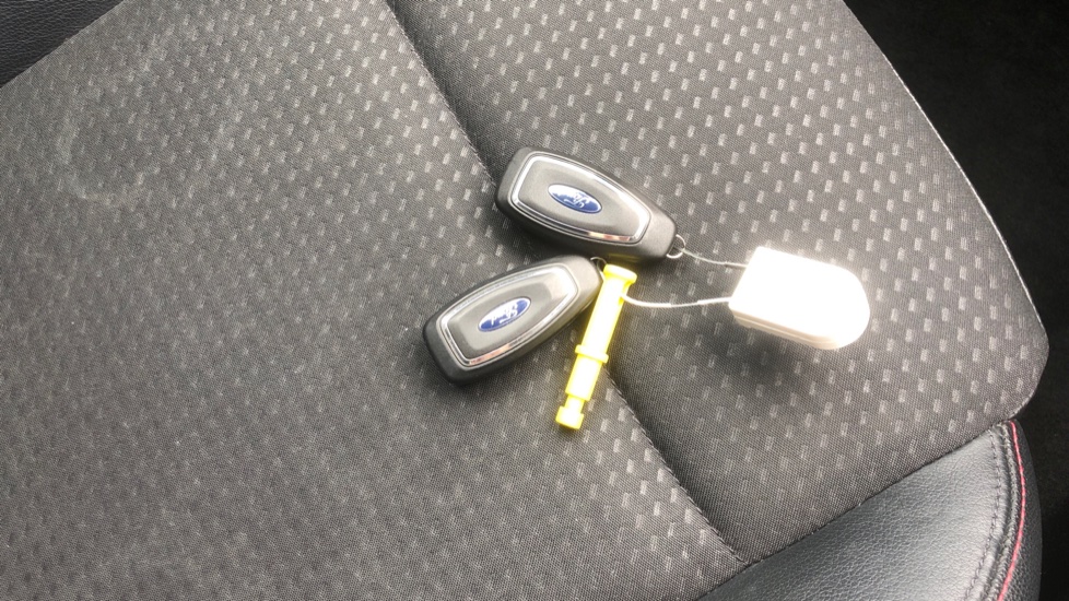 Ford Focus 1.0 EcoBoost 125 ST-Line X 5dr Auto Petrol Hatchback - Image 20