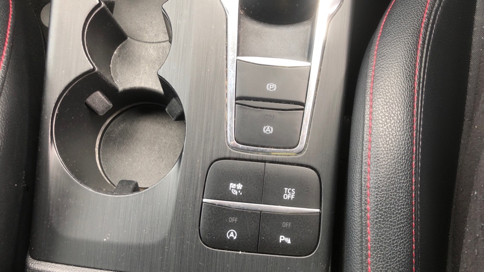 Ford Focus 1.0 EcoBoost 125 ST-Line X 5dr Auto Petrol Hatchback - Image 22