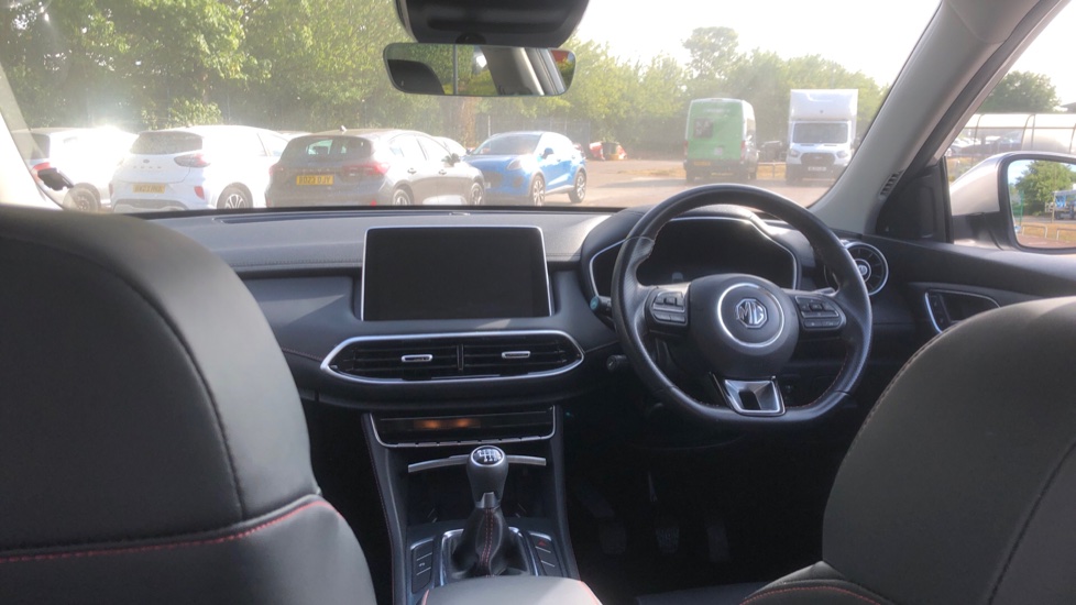 MG HS 1.5 T-GDI Excite 5dr Petrol Hatchback - Image 10