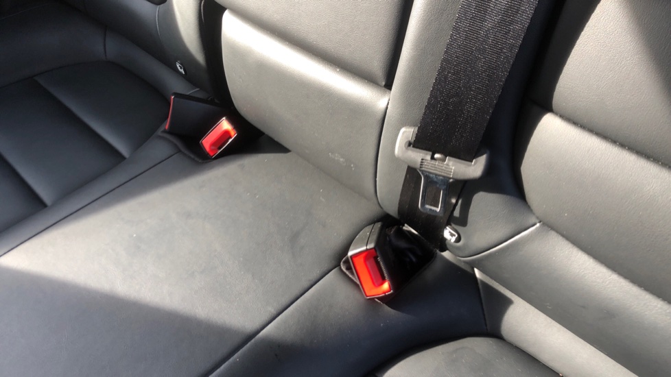 MG HS 1.5 T-GDI Excite 5dr Petrol Hatchback - Image 17