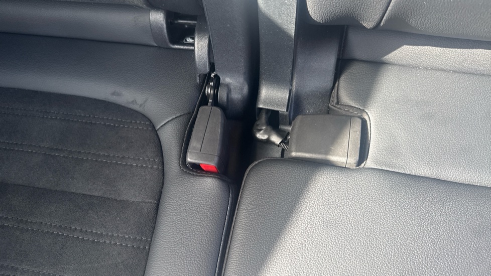 Ford Kuga 1.5 EcoBoost 150 ST-Line Edition 5dr Petrol Estate - Image 17
