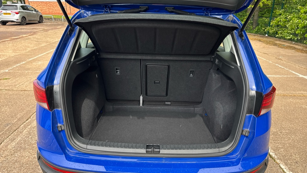 SEAT Ateca 1.0 TSI SE Technology 5dr Petrol Estate - Image 4