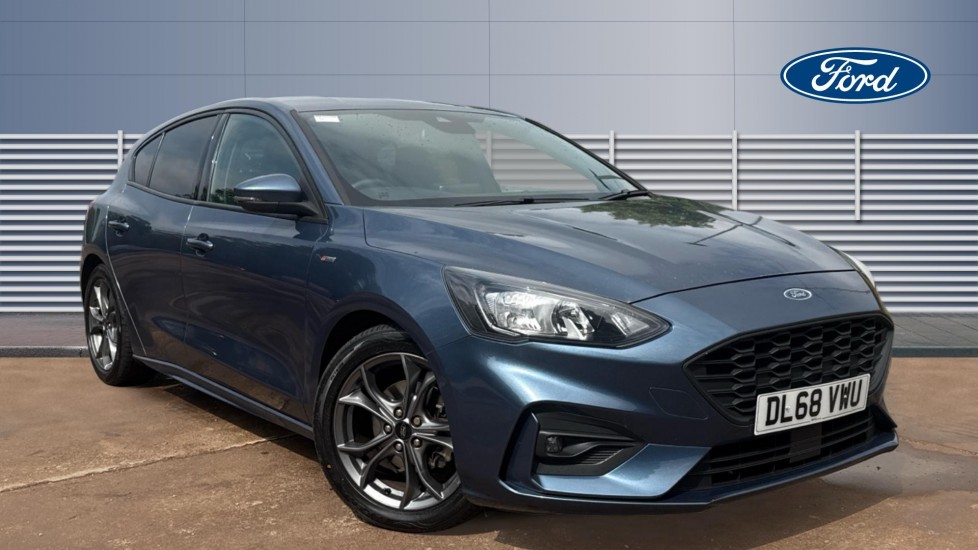 Ford Focus 1.0 EcoBoost 125 ST-Line 5dr Petrol Hatchback - Image 1